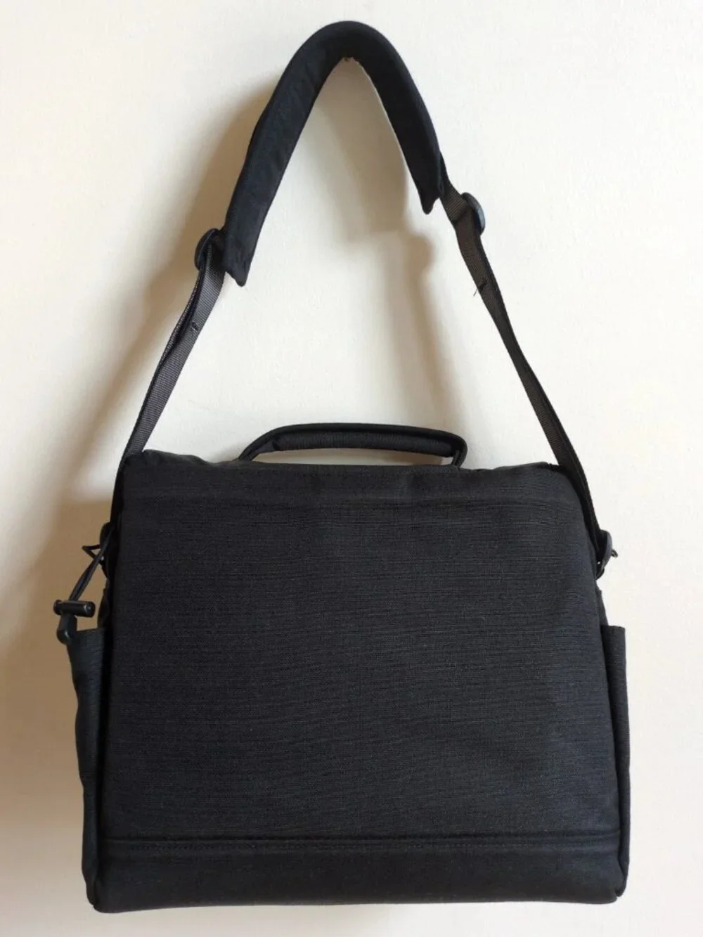 Brenthaven Laptop Messenger Bag Black Nylon 15” Computer Briefcase Shoulder USA